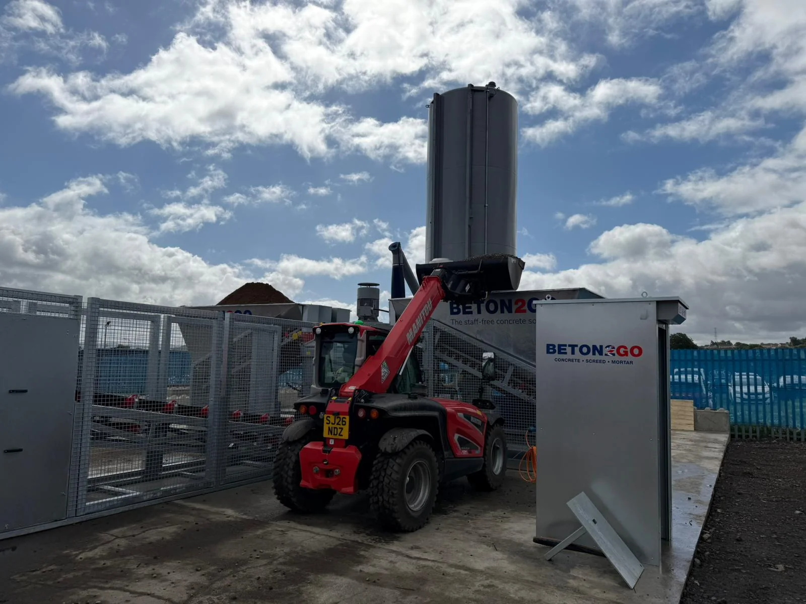 Paton Mix Beton2Go system under a bright Scottish sky